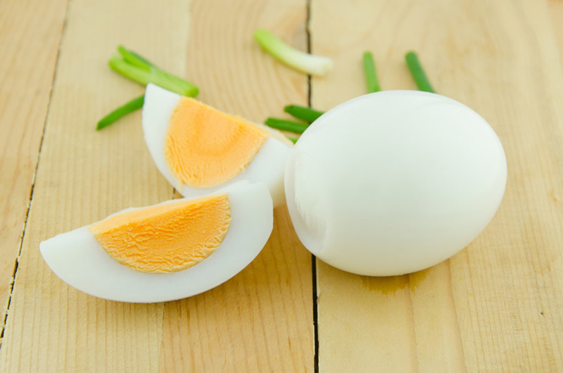 Các thành phần dinh dưỡng trong trứng gà rất tốt cho phụ nữ mang thai