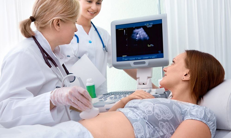 Khi thai nhi 4 tuần, nếu muốn mẹ có thể đi bệnh viện siêu âm