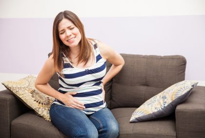 Mang thai tháng thứ 4 bị đau bụng dưới