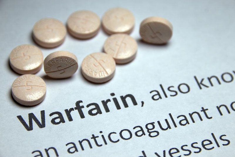 Người bệnh cần sử dụng Warfarin theo đúng chỉ định của bác sĩ về liều dùng