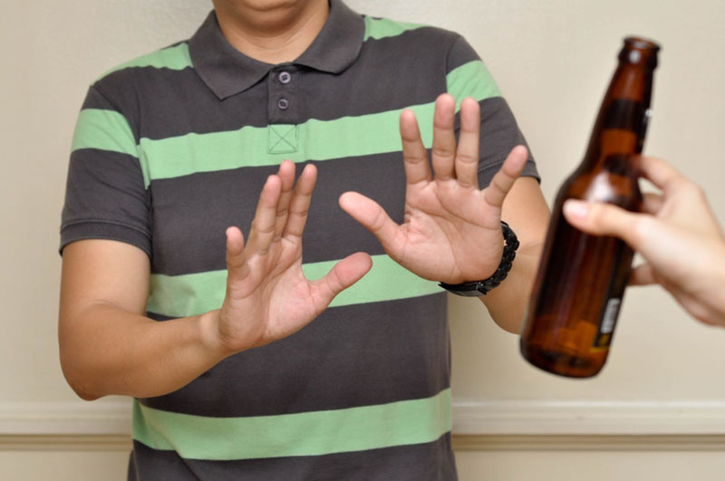 Nói không với rượu, bia và các sản phẩm có hại cho chức năng sinh lý Nói không với rượu, bia và các sản phẩm có hại cho chức năng sinh lý