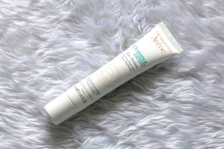 Kem, thuốc trị mụn đầu đen Avene Cleanance Expert