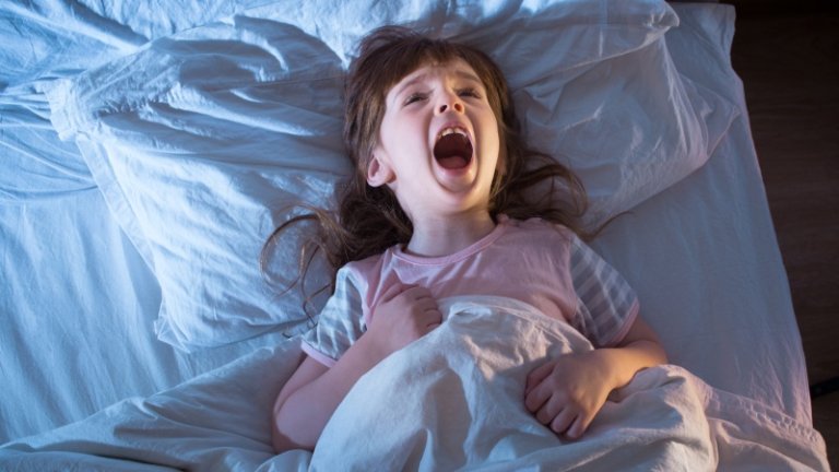 Hoảng sợ khi ngủ hay xảy ra ở trẻ em hơn người lớn