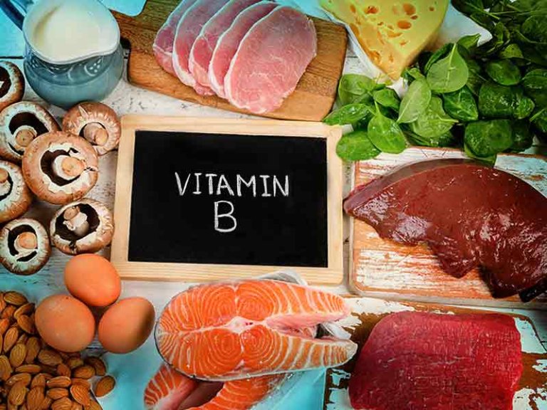Bổ sung vitamin qua chế độ ăn uống được đánh giá cao về hiệu quả và mức độ an toàn