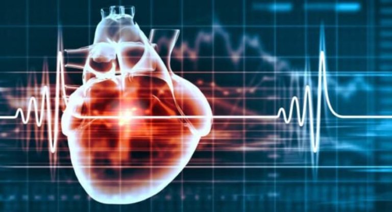 Rối loạn nhịp tim có thể khiến nhịp tim tăng nhanh, khó thở dẫn đến mất ngủ