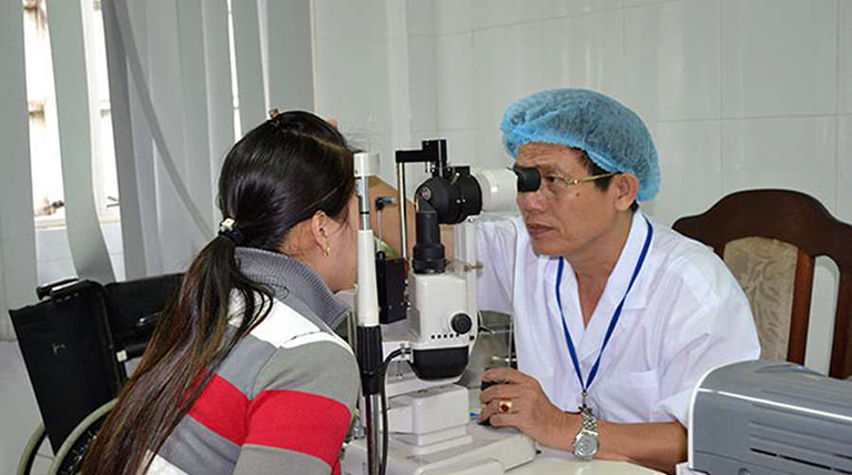 bác sĩ khám mắt giỏi ở đà nẵng Nguyễn Văn Khôi